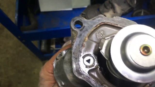 Разбираем двигатель m273 мерседес W221 для замены мск и цепи смотреть онлайн