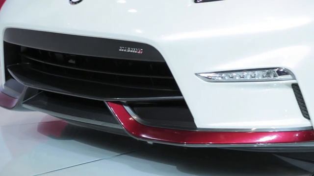 Nissan 370Z Nismo Convertble Concept смотреть онлайн