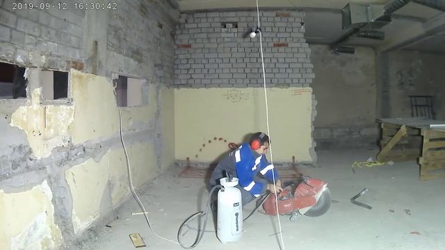 БЕНЗОРЕЗ ХИЛТИ 900 смотреть онлайн