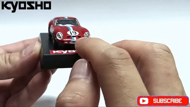 FERRARI 250 GTO by Kyosho смотреть онлайн
