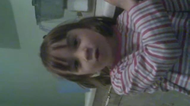 песенка Мамонтенка, очень трогательно поет ребенок