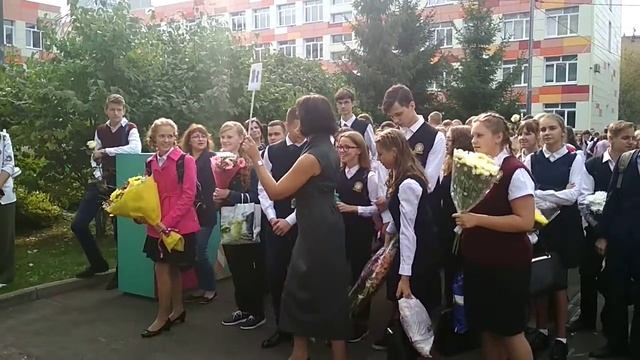 Здравствуй, школа № 902 ! смотреть онлайн
