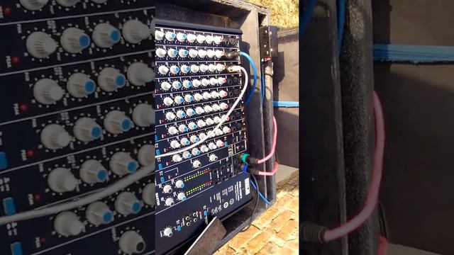 stranger 4k amplifier,, top speaker L 15 mb 650,, and bass speaker p audio 1000w . sound testing. смотреть онлайн