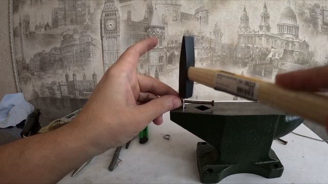 Кузнечная наковальня для Радиолюбителя и Кедровых орех. смотреть онлайн