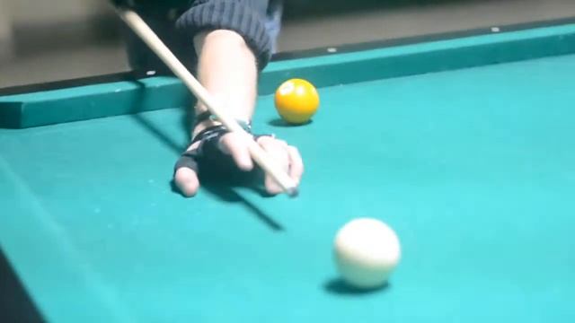 Новогодняя игра в бильярд смотреть онлайн