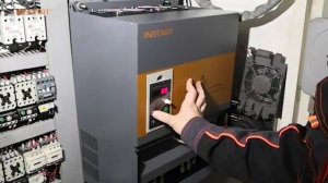Установка преобразователя частоты  INSTART для эксплуатации литьевой машины