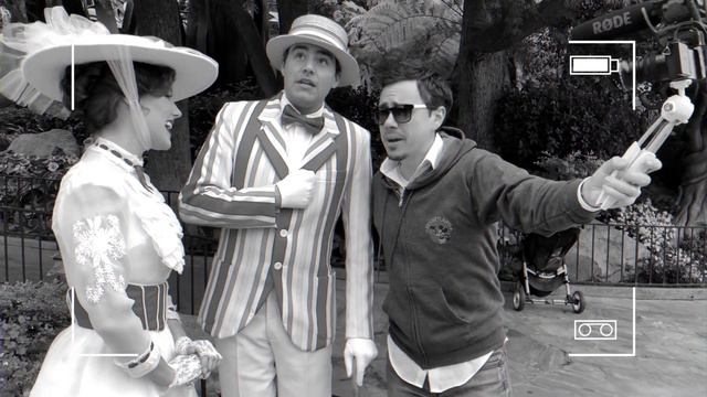 Disneyland Mary Poppins Reaction To Emily Blunt Playing Her in Mary Poppins Returns 2018 смотреть онлайн