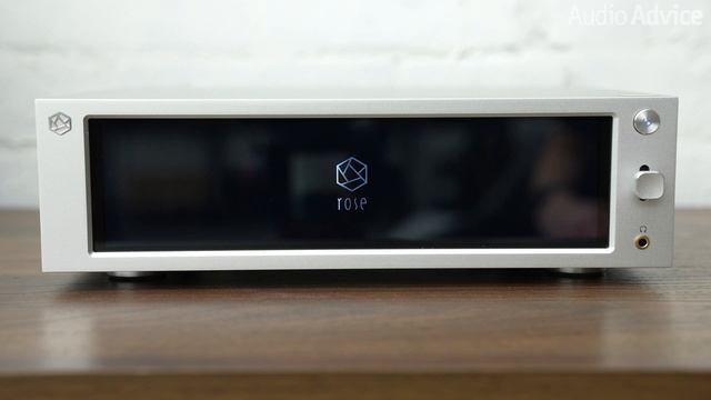 HiFi Rose RS201E Network Media Player/Streamer & Integrated Amp Review! A Treat to Your Eyes & Ears смотреть онлайн