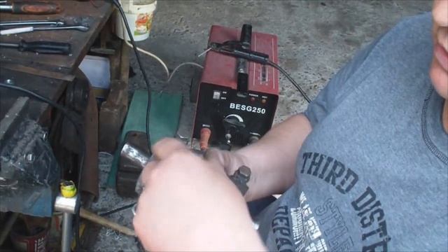 Сеялка своими руками / Последнее видео на канале Серёга смотреть онлайн