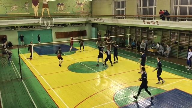 V открытый межрегиональный турнир по волейболу в Йошкар-Оле смотреть онлайн