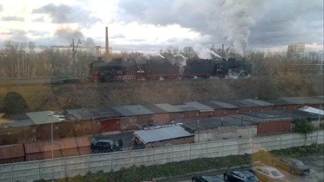 Паровоз тянет состав в центре Санкт-Петербурга! У РЖД большие проблемы с подвижным составом смотреть онлайн
