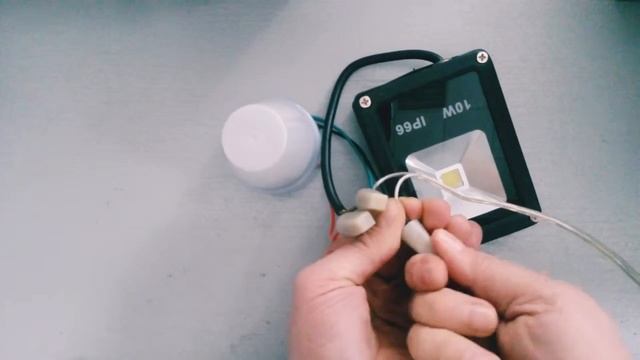 Как подключить ФОТОРЕЛЕ...Фотоэлемент смотреть онлайн