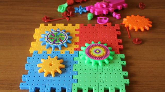 Распаковка МАГИЧЕСКОЙ КОРОБКИ funnt bricks!!! Unpacking the MAGIC BOX funnt bricks !!! смотреть онлайн