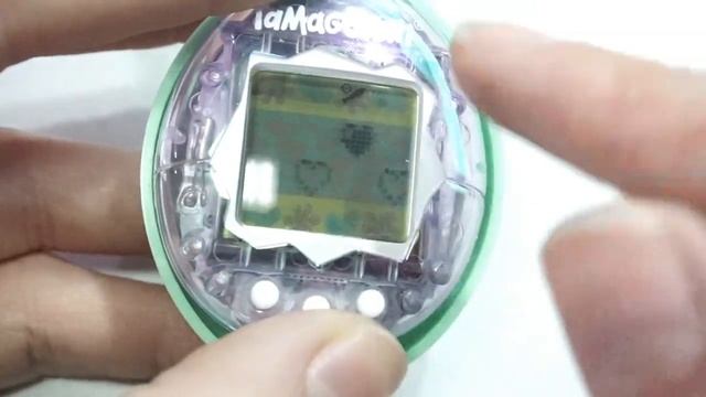 Second Generation on the Gen 1 Holographic Amazon Exclusive Tamagotchi смотреть онлайн