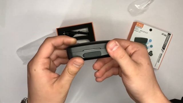 Bluetooth стерео наушники беспроводные c боксом для зарядки Air J16 TWS Original. Цвет: черный смотреть онлайн