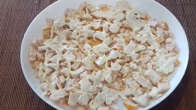 Салат "СНЕЖНАЯ КОРОЛЕВА". Интересный Салат с необычным ВКУСОМ!!! смотреть онлайн