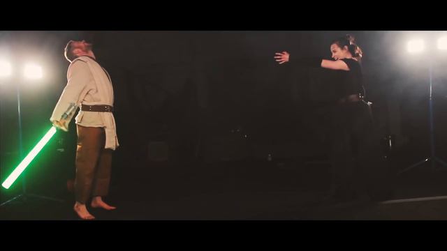 LIGHTSABER DUEL - SITH REY COSPLAY