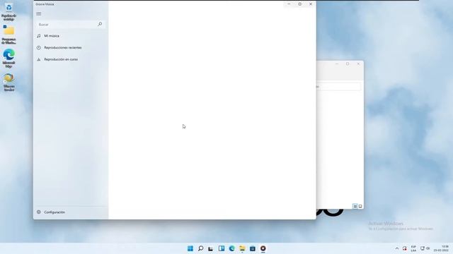 Usando aplicaciones de Windows 95 y 98 en Windows 11 смотреть онлайн