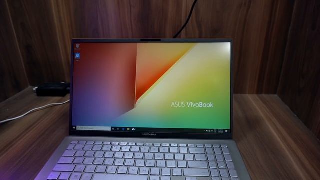 ASUS Vivobook S15 - with Intel Core i5 / i7 10th Generation смотреть онлайн