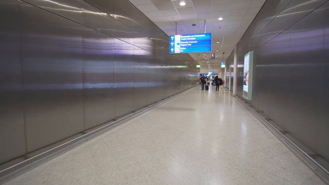 Greece, Athens International Airport, arriving with Turkish Airlines, 1X Schindler escalator смотреть онлайн