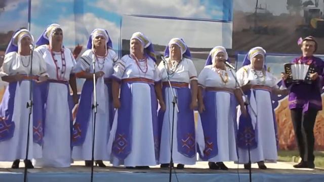 Новомоношкинский ДК Песня "Тополь - тополёк" вокальная группа " Россияночка" смотреть онлайн