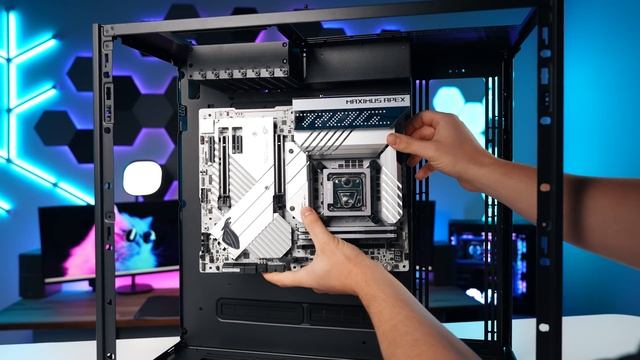 Don't build a PC with BROKEN hardware… | RTX 4080, Intel i7 13700 смотреть онлайн