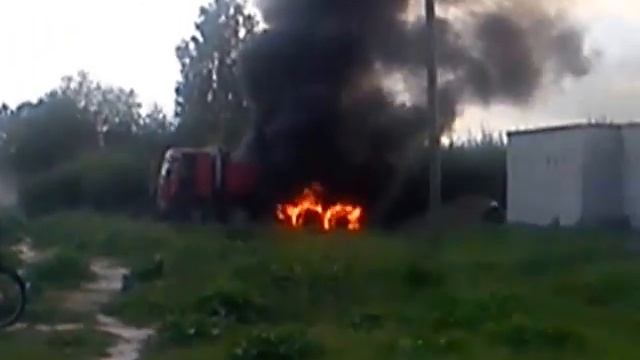 Пожар в городе Елгава 28.08.2013 смотреть онлайн