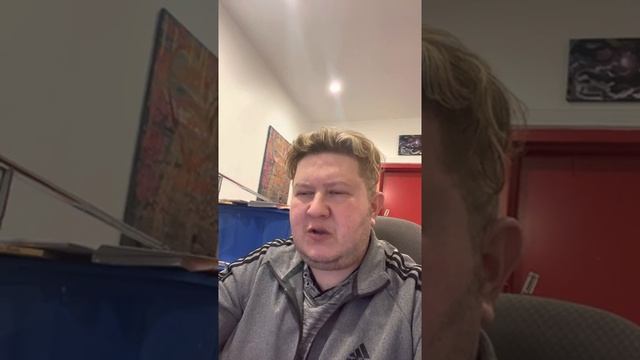 Стихотворение «ЧТО МЕНЯ ПУГАЕТ», из поэтического сборника «От Гудзона до Ланжерона» смотреть онлайн