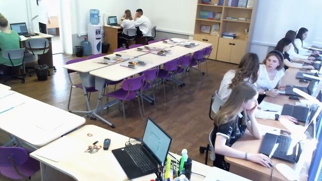 Демонстрационный экзамен 1-й МОК "Экспедирование грузов" камера 2 09.06.22 смотреть онлайн