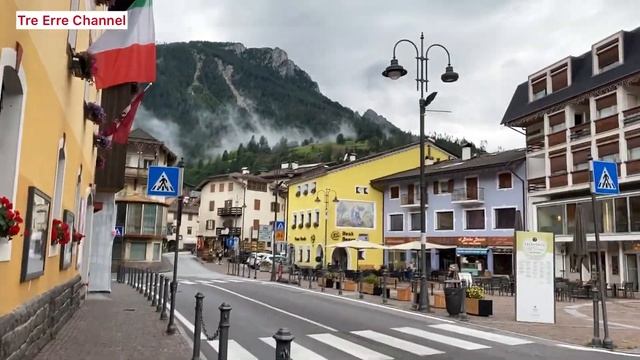 Moena Trento Italia #2020 | Walking the streets | No Gimbal смотреть онлайн