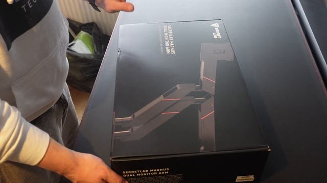 SecretLabs Magnus Pro XL Desk - Build & Review смотреть онлайн