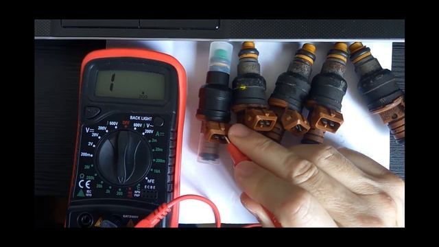 VOLVO 480 Turbo '95 Comprobación inyectores. Injectors test смотреть онлайн