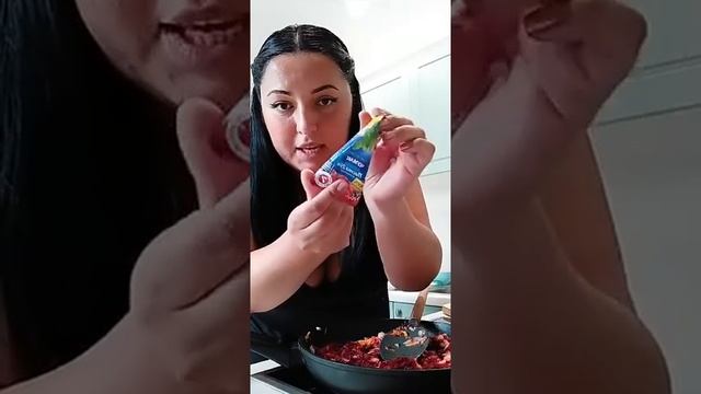 ПРЯМОЙ ЭФИР 15.07.2020 Готовим Борщ Инстаграм Рима Пенджиева смотреть онлайн