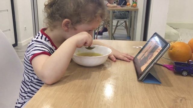 VLOG Мои средства ухода за волосами, отращиваю волосы, шатуш, мелирование, наши дни смотреть онлайн