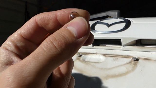 MAZDA CX-7 CX7 TAG LICENSE PLATE LIGHT BULB REPLACEMENT REMOVAL смотреть онлайн