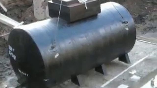 Строительство заправки.