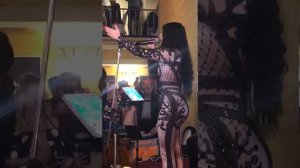 АРМЯНКА зажигает в национальной одежде армянских женщин