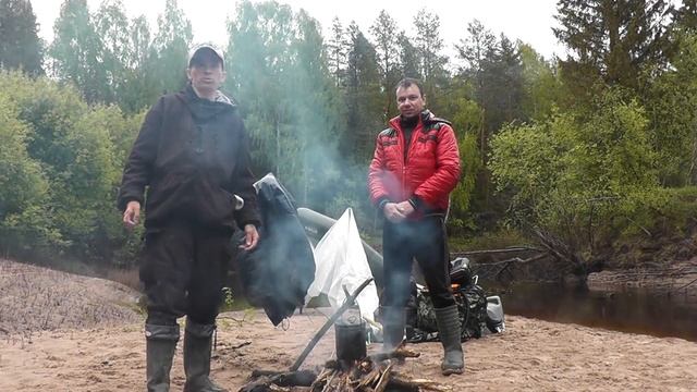 БЕЗУМНЫЙ СПЛАВ ПО ДВУМ РЕКАМ! Двое в лодке покоряют ГЛУШЬ. Это надо видеть. vol.1 - Б.Р.№676 смотреть онлайн