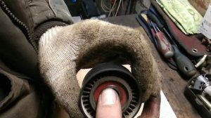 Замена ролика натяжителя генератора УАЗ (Хантер).