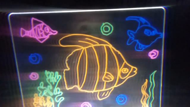 Magic 3D DrawingBoard Светящийся 3Д планшет для детей смотреть онлайн