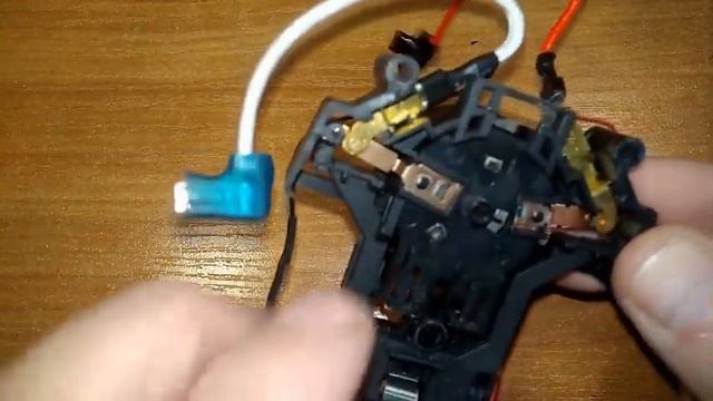 Электрочайник керамический PTCW17C - разборка и ремонт смотреть онлайн