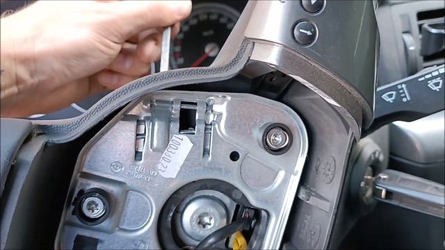 Как снять подушку безопасности(AIRBAG) на руле на Опель Вектра Ц(Opel Vectra C) смотреть онлайн