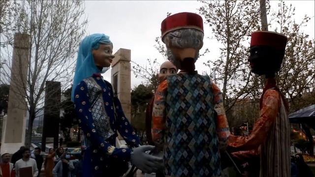 Азербайджанский танец в Тегеране / Tehran Niyavaran street смотреть онлайн
