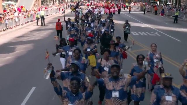 #LCICon Chicago 2017 Parade of Nations смотреть онлайн