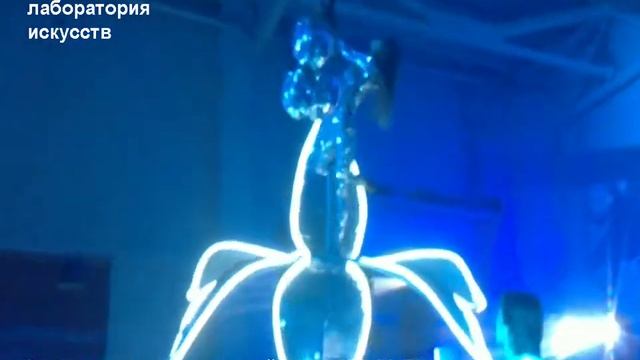 Оригинальный акробатический номер Цветок смотреть онлайн