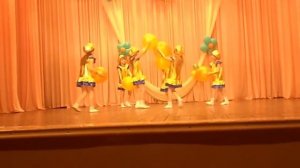 Детский танец "На большом воздушном шаре".