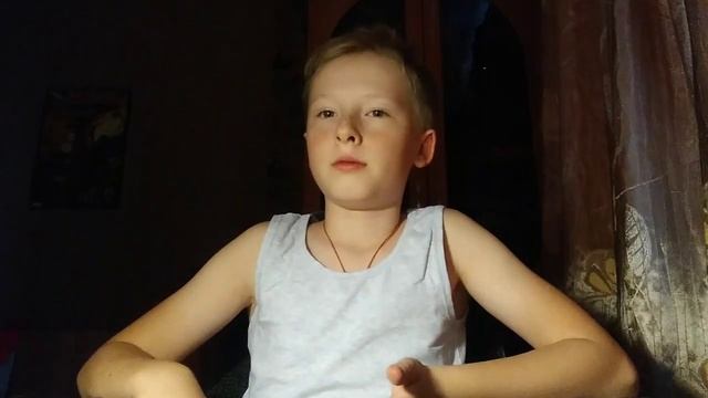 КАКИМ КОРМОМ КОРМИТЬ ВЗРОСЛОГО МОПСА? (ответ) смотреть онлайн