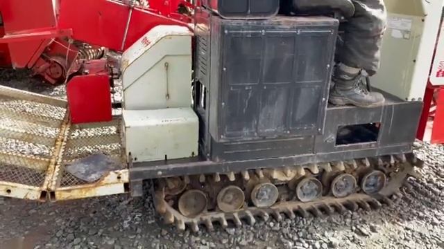 Пресс подборщик самоходный тюковый Takakita SH125 N 2176 смотреть онлайн