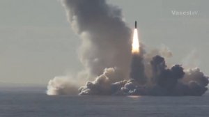 «Юрий Долгорукий» залповый пуск ракет «Булава» - Комментарии иностранцев