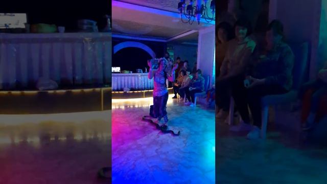 ?Танец со змеёй #витязево2023 #отельзолотоеруно смотреть онлайн